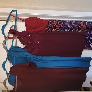 ♡BUNDLE OF 4 DRESSES SZ M ♡